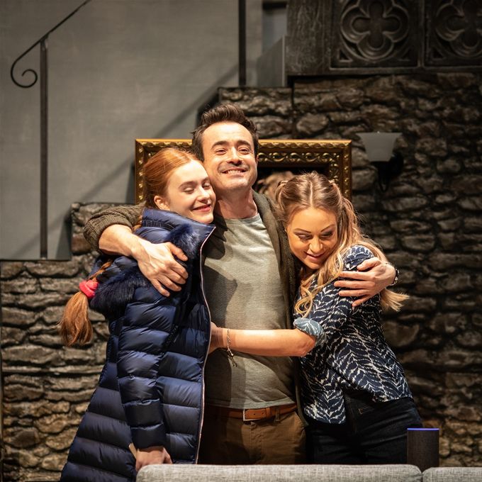 The Harcourt family in The House on Cold Hill features Persephone Swales-Dawson as daughter Jade, Joe McFadden as dad Ollie and Rita Simons as mum Caro.