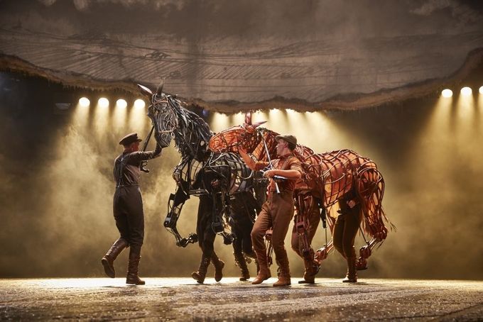 Joey and Topthorn greet each other in War Horse