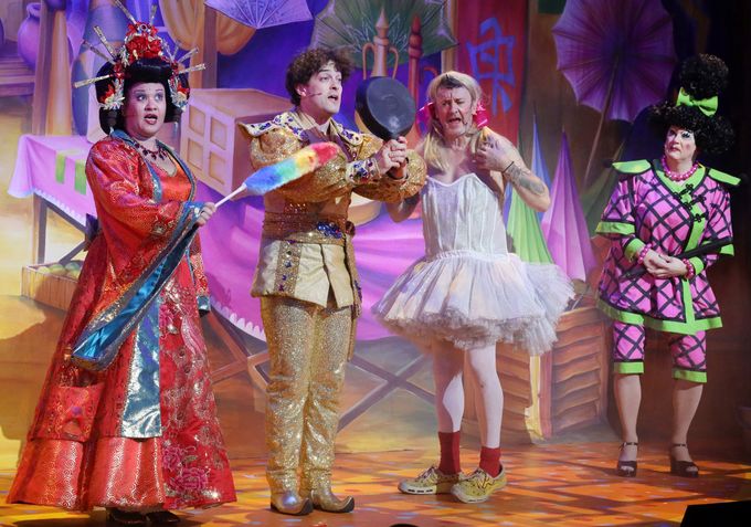 The Empress (Debra Michaels), Aladdin (Lee Mead), Wishee Washee (Joe Pasquale) and David Robbins (Widow Twanky) are in full flow in the comical 'If I Were Not Upon The Stage' routine.